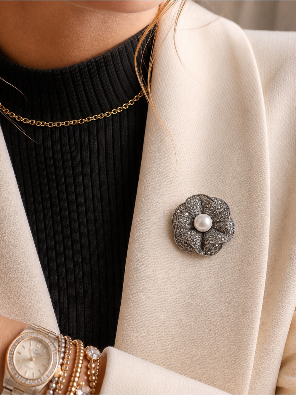2012 Faux Pearl & Rhinestone Floral Brooch Sample Piece